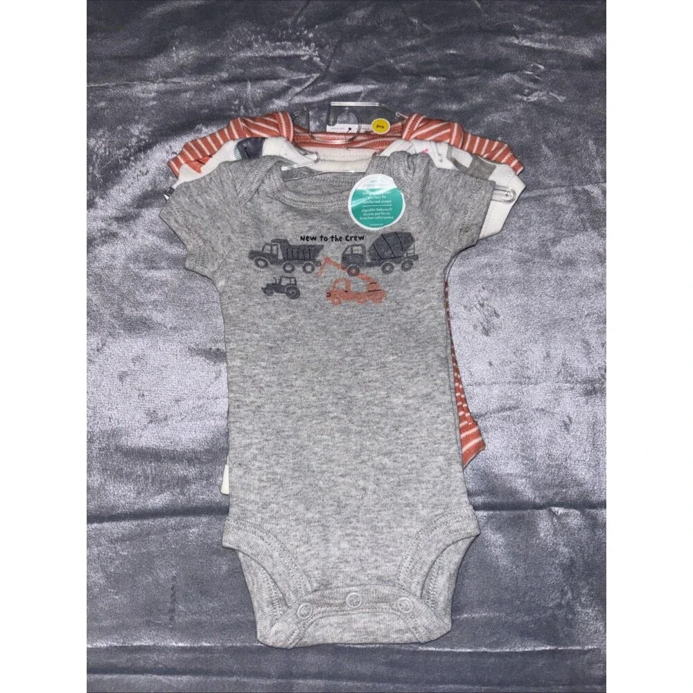 PREEMIE Carters’s 3 Pack of Bodysuits - NWT